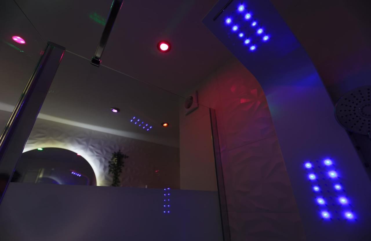 Appartamento Nid Panoramique VUE WOW ! SPAdéco - LoungeZEN - Terrasse ensoleillée - arrivée autonome - Netflix - emplacement idéal - Lumineux - rénové à neuf - Wifi Fibre - Montpellier Esterno foto