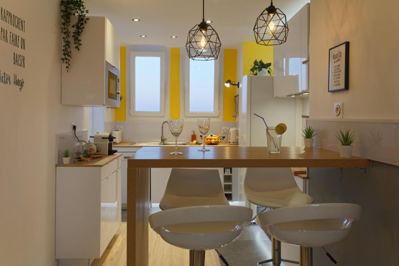 Appartamento Nid Panoramique VUE WOW ! SPAdéco - LoungeZEN - Terrasse ensoleillée - arrivée autonome - Netflix - emplacement idéal - Lumineux - rénové à neuf - Wifi Fibre - Montpellier Esterno foto