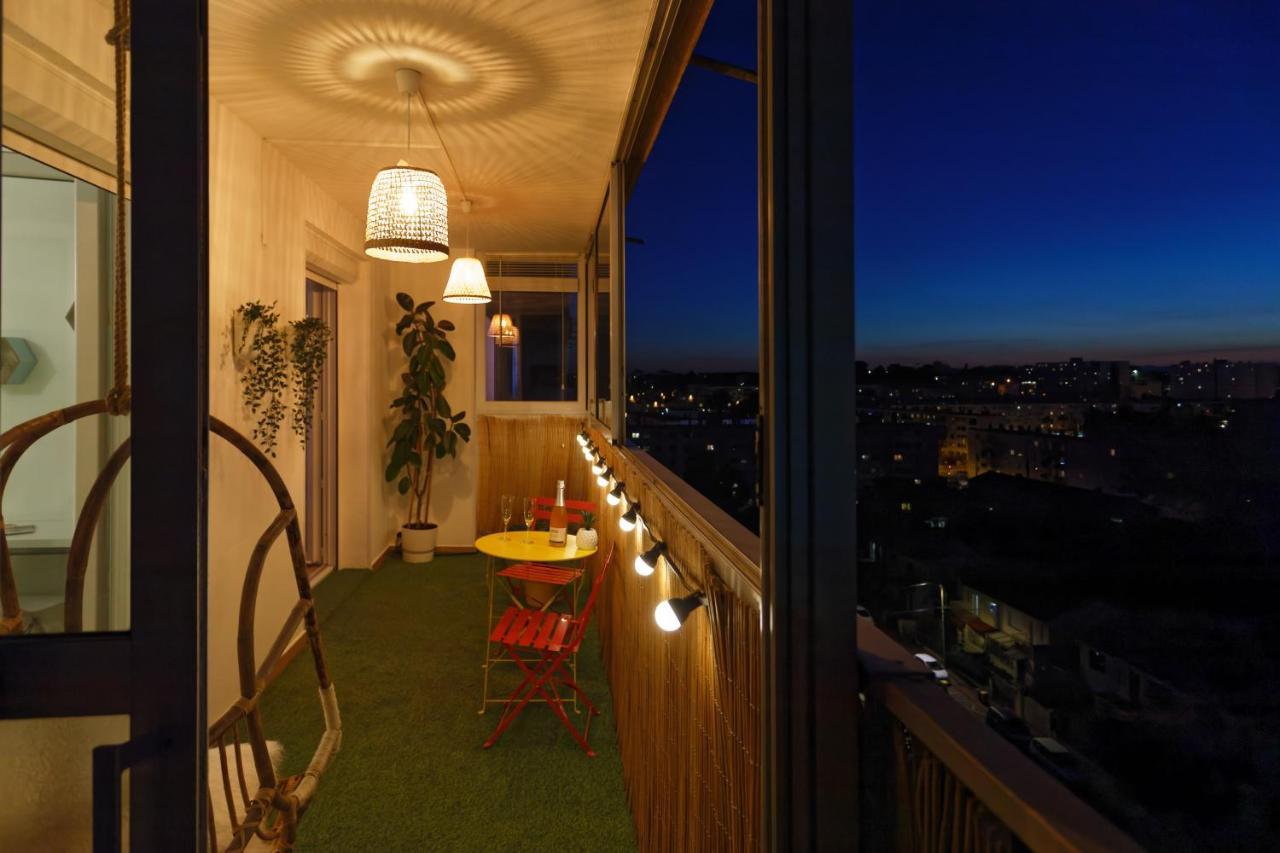 Appartamento Nid Panoramique VUE WOW ! SPAdéco - LoungeZEN - Terrasse ensoleillée - arrivée autonome - Netflix - emplacement idéal - Lumineux - rénové à neuf - Wifi Fibre - Montpellier Esterno foto