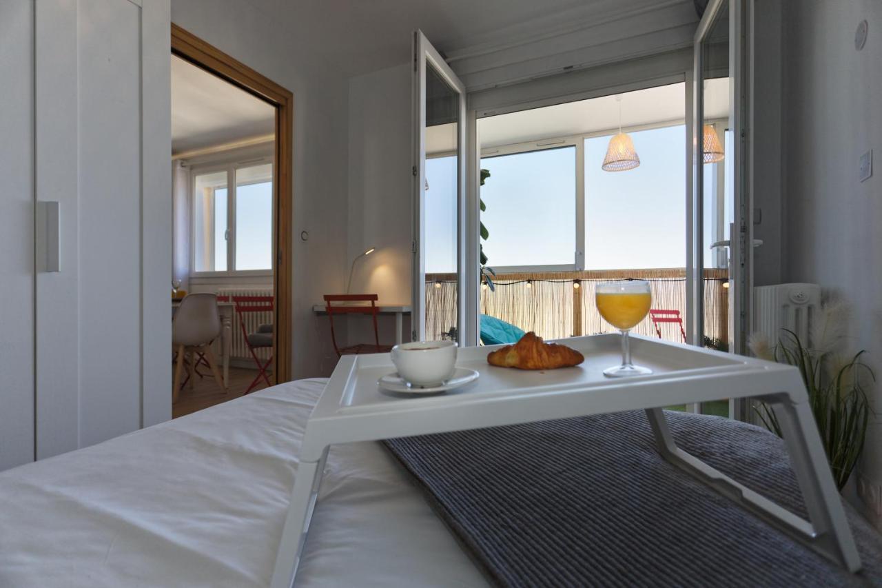 Appartamento Nid Panoramique VUE WOW ! SPAdéco - LoungeZEN - Terrasse ensoleillée - arrivée autonome - Netflix - emplacement idéal - Lumineux - rénové à neuf - Wifi Fibre - Montpellier Esterno foto